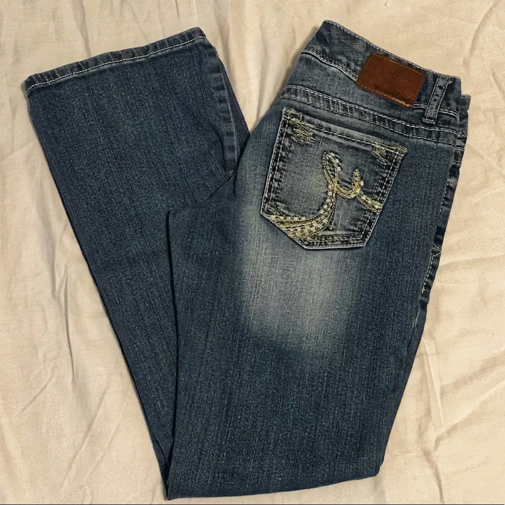 Maurices 3/4 Short! Boot cut jeans.